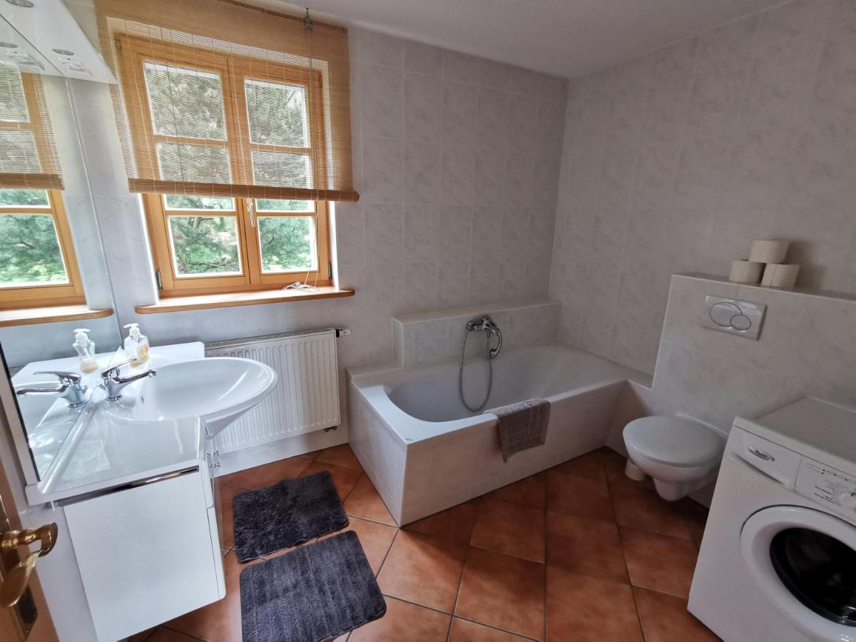 Ferienwohnung "Am Saalehaken" Gossitz Dış mekan fotoğraf