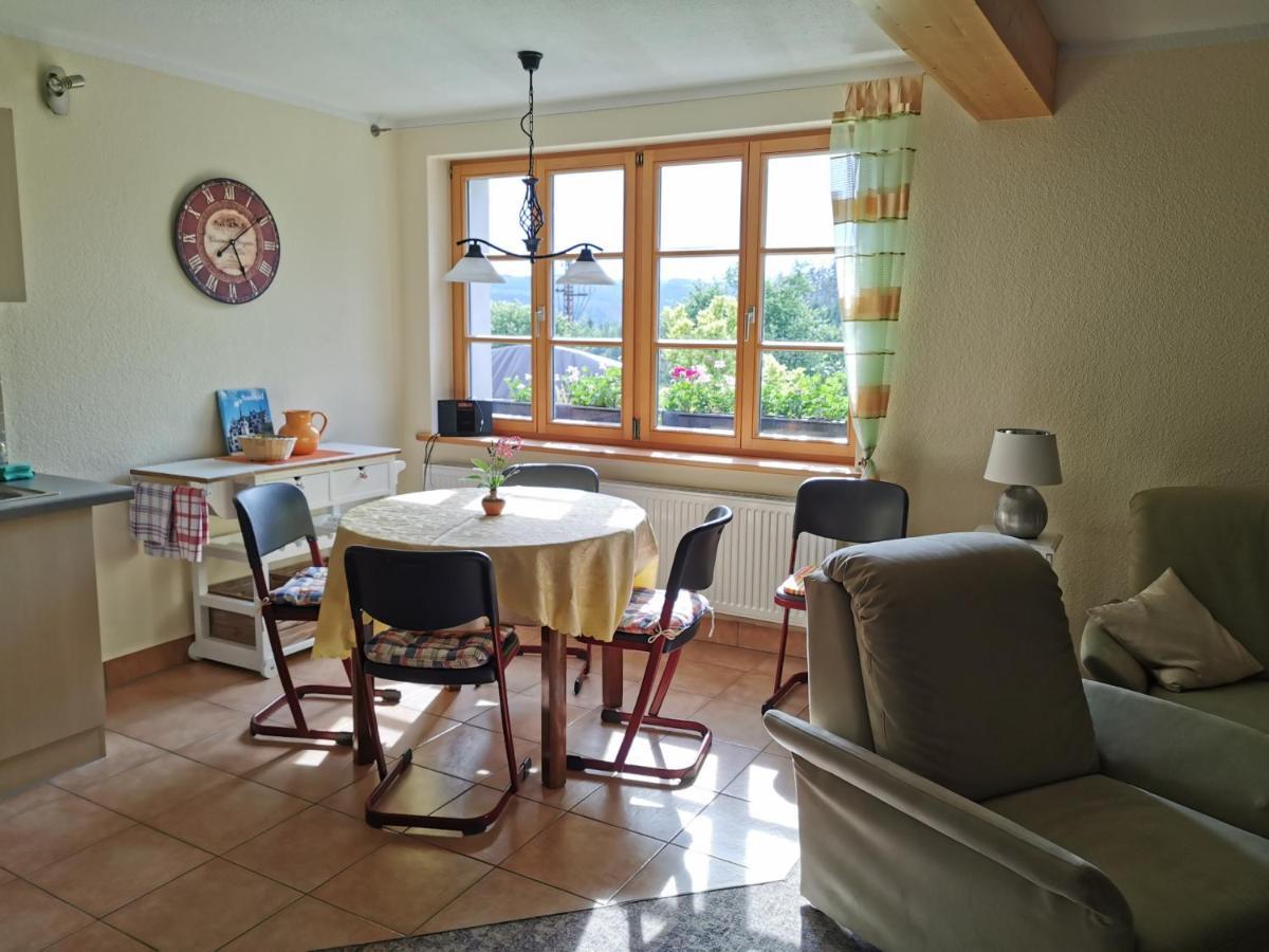 Ferienwohnung "Am Saalehaken" Gossitz Dış mekan fotoğraf
